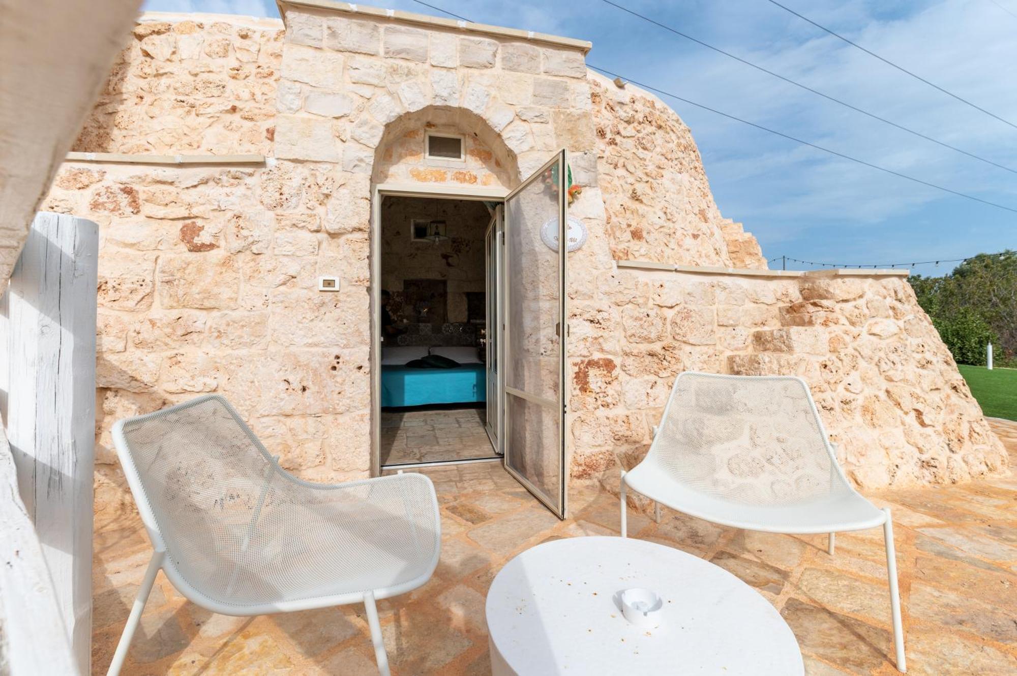 Relais Il Trullo Della Rupe Ostuni Exterior foto