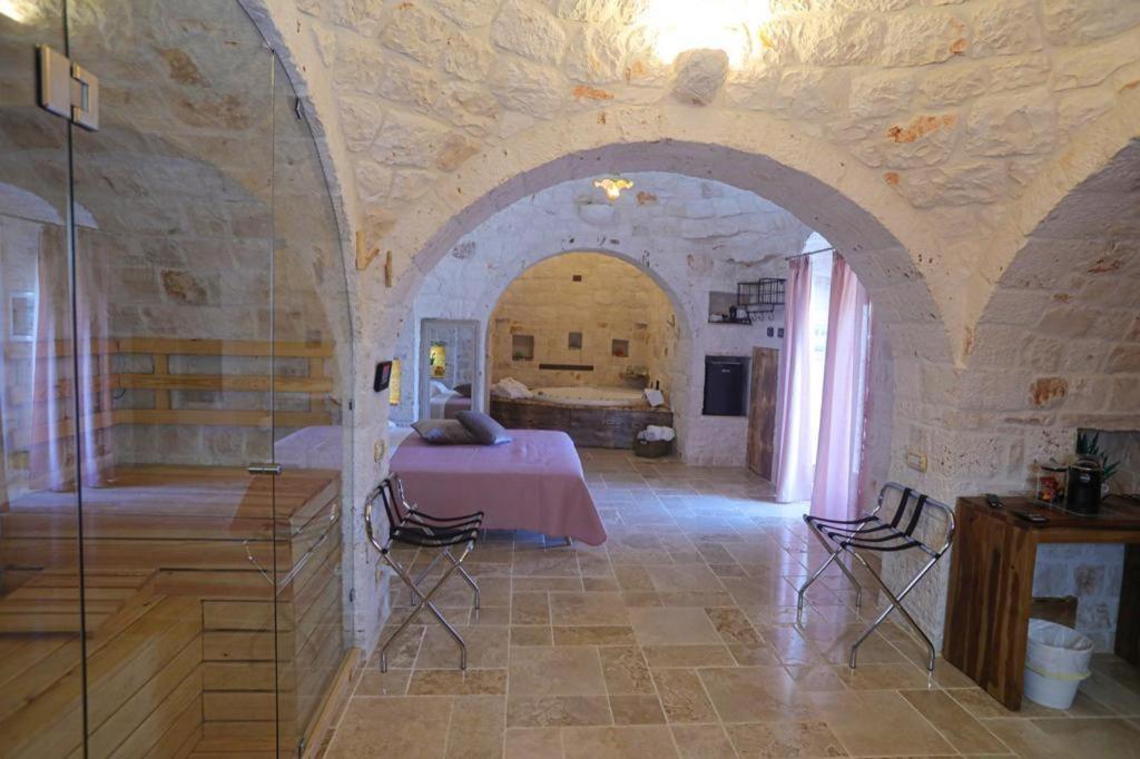 Relais Il Trullo Della Rupe Ostuni Exterior foto